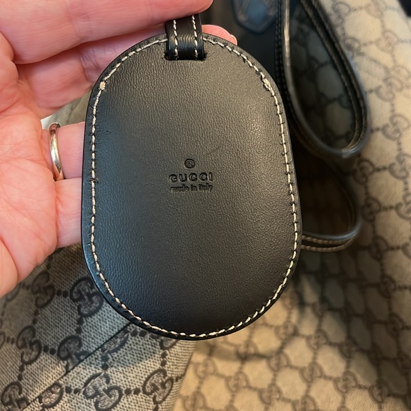 Extra large Gucci gg reversible tote - EUC - Picture 3 of 16